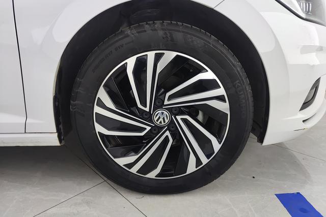 Volkswagen Sagitar id 3849879 из Китая 16