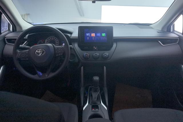 Toyota Corolla Cross 2022 2.0 L — фото 11