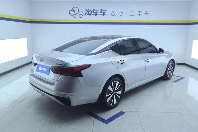 Nissan Teana 2021 2.0 L XL — фото 3
