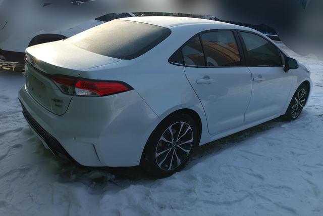 Toyota Lei Ling 2021 Белый из Китая