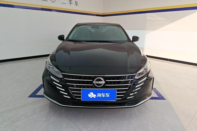 Nissan Teana 2022 2.0 L XL-TLS — фото 2
