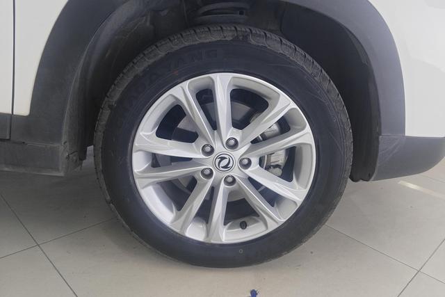 Dongfeng S560 2019 1.8 L CVTElite 7 VI — фото 9