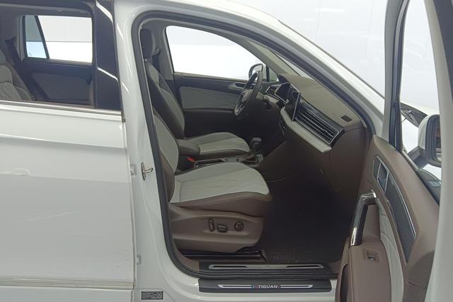 Volkswagen Tiguan L id 4274365 из Китая 17