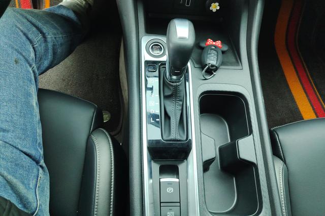 Nissan Sylphy 2022 1.6 L XL CVT — фото 14