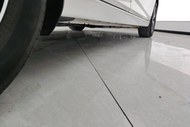 Nissan Sylphy 2022 1.6 L XL CVT — фото 9
