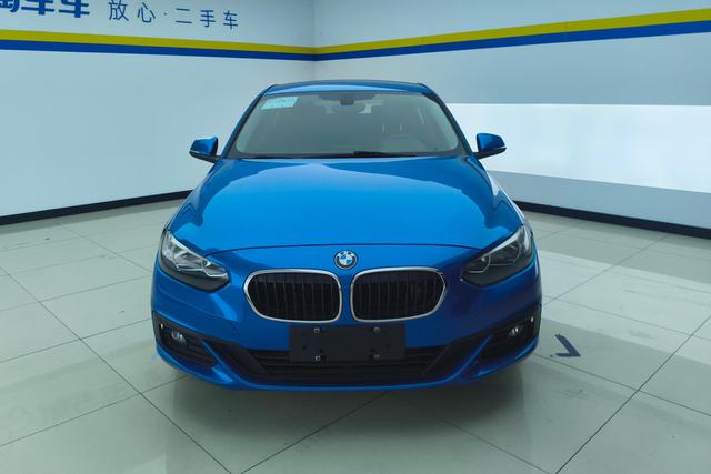 BMW 1 Series 2018 — фото 2