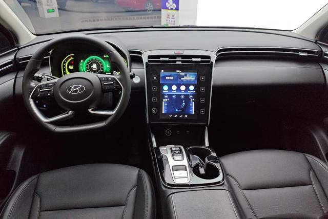 Hyundai Tucson 2023 L 1.5 T GLX 2 WD — фото 12