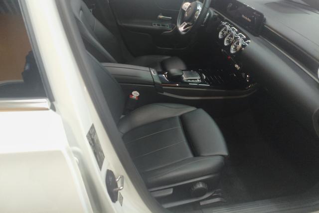 Mercedes-Benz Class A id 3781426 из Китая 8