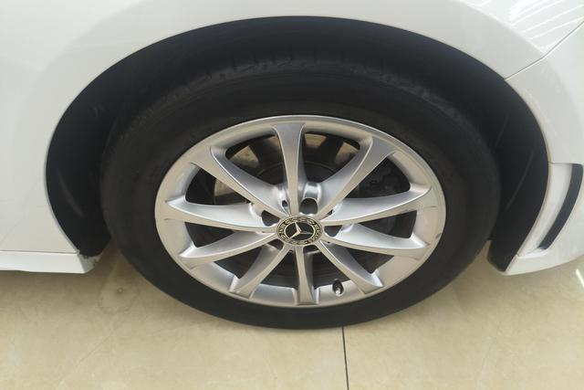 Mercedes-Benz Class A id 3781426 из Китая 12