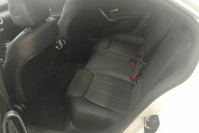 Mercedes-Benz Class A id 3781426 из Китая 15