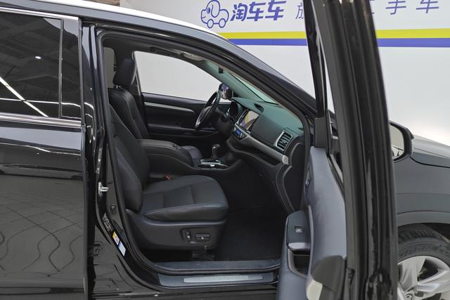 Toyota Highlander 2022 Черный из Китая, фото 5