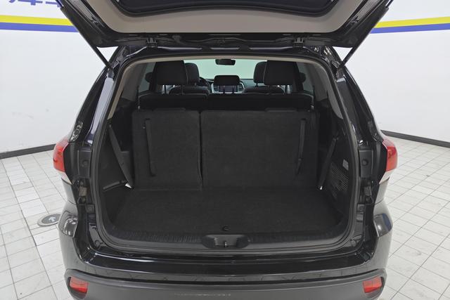 Toyota Highlander id 3783619 из Китая 12