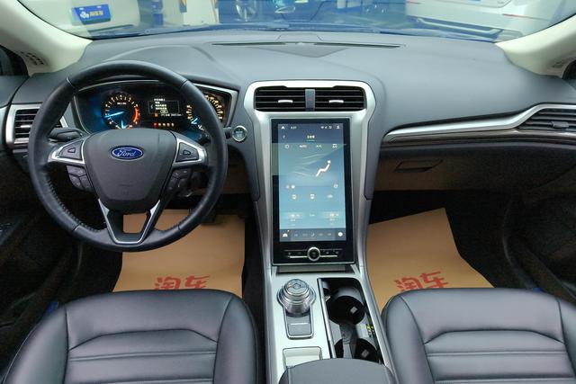 Ford Mondeo 2020 — фото 14