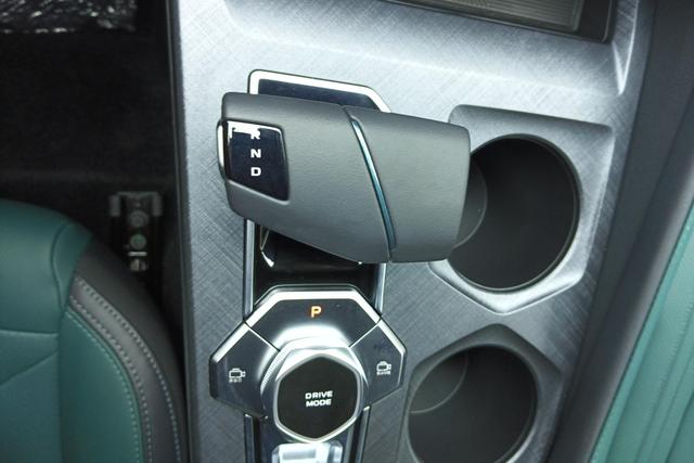 Chang'an UNI-V Smart iDD id 3785827 из Китая 16