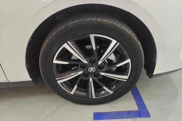 Chang'an Yidong 2025 Белый из Китая, фото 6