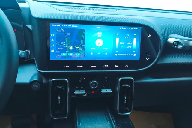 Haval Dargo 2022 1.5 T 2 WD — фото 10