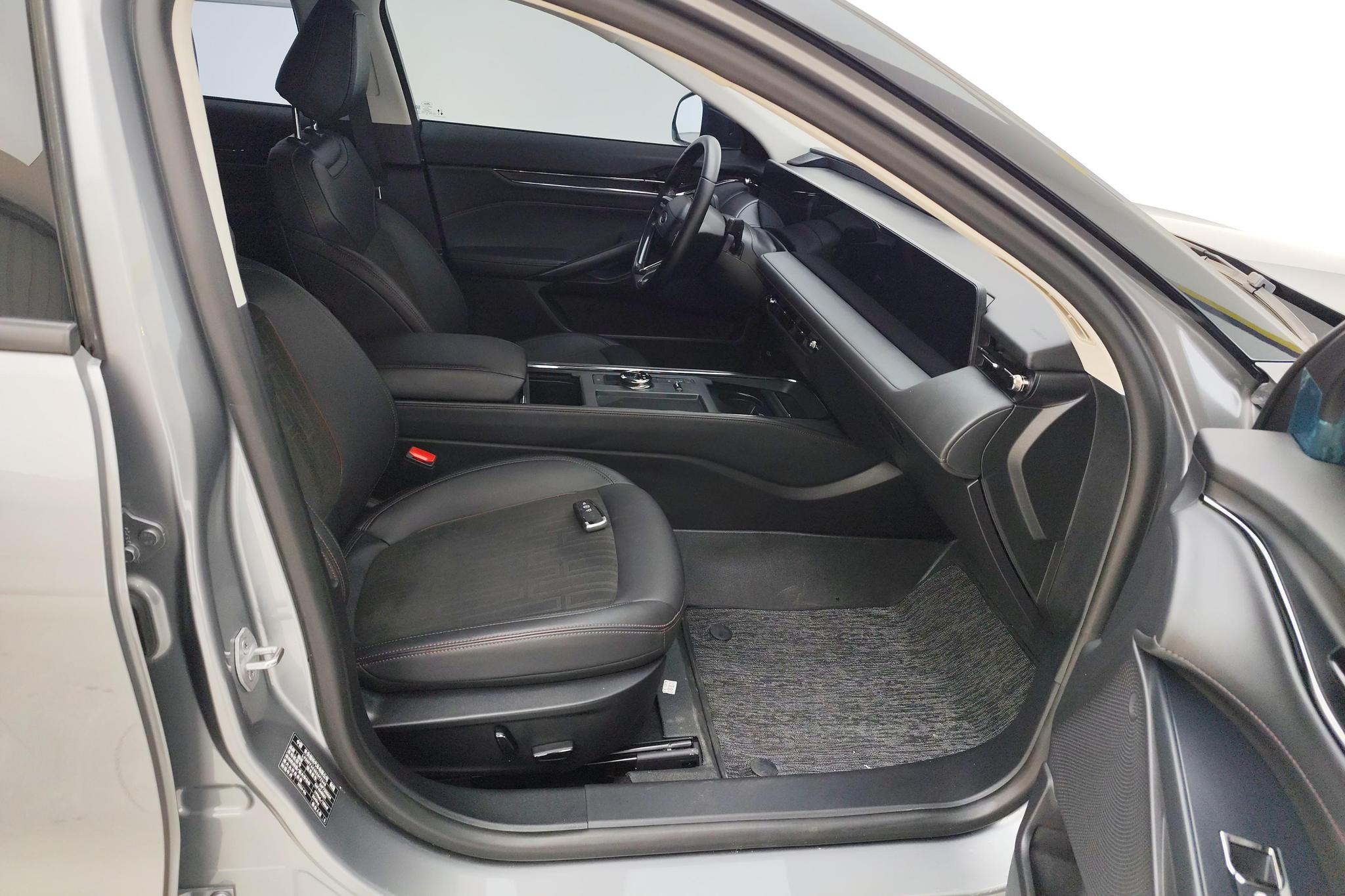 Ford Mondeo 2023 EcoBoost 245 Luxury