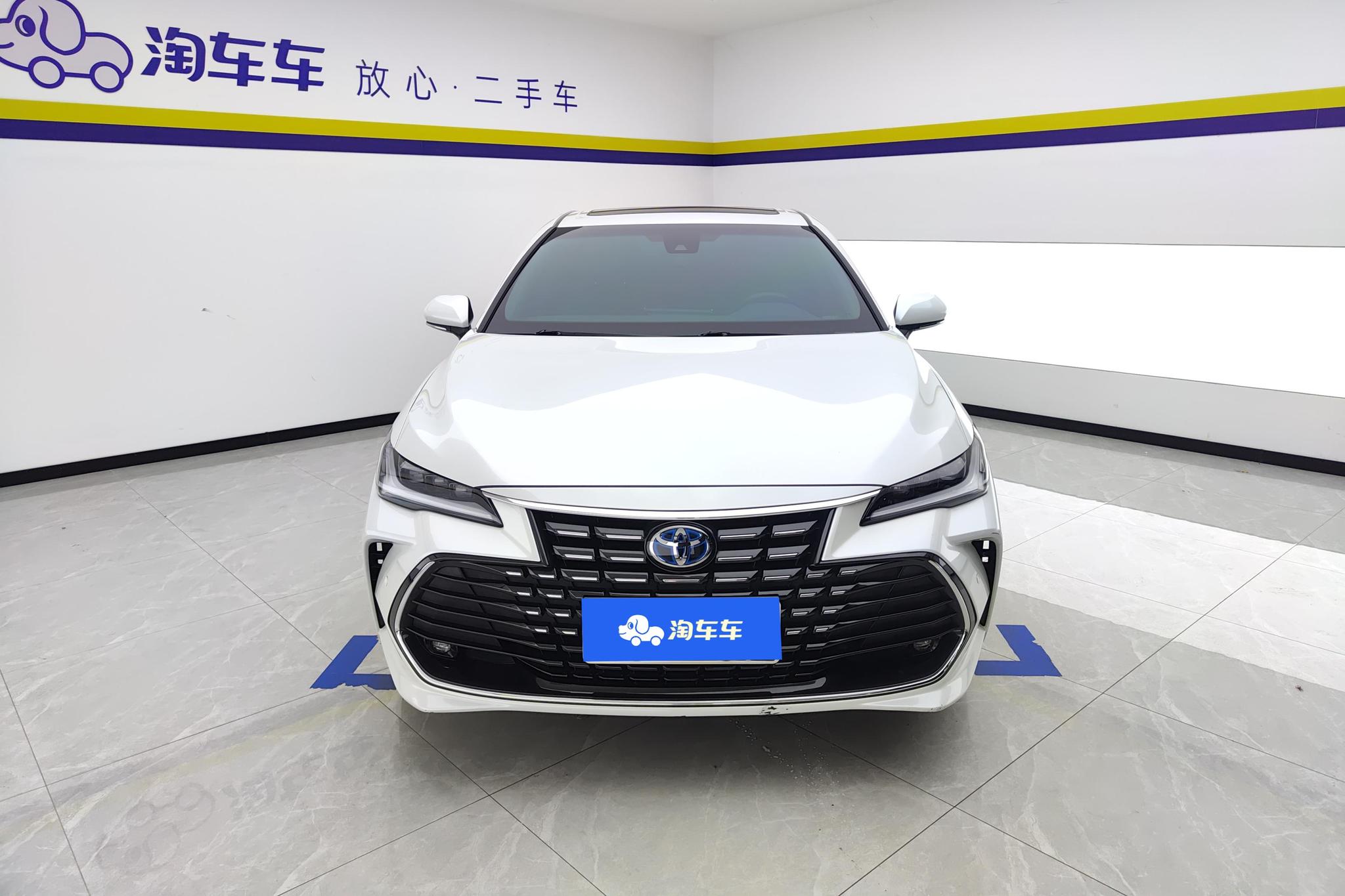 Toyota Avalon 2023 2.5L E-CVT Luxury