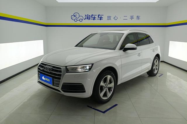 Audi Q5L 2019 Белый из Китая, фото 6