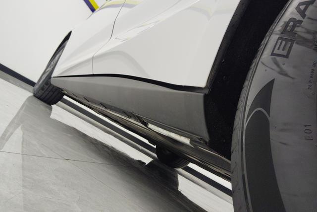 BYD Qin L DM 2025 Белый из Китая, фото 2