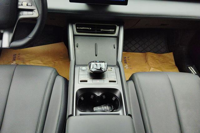 BYD Qin L DM id 3804976 из Китая 15