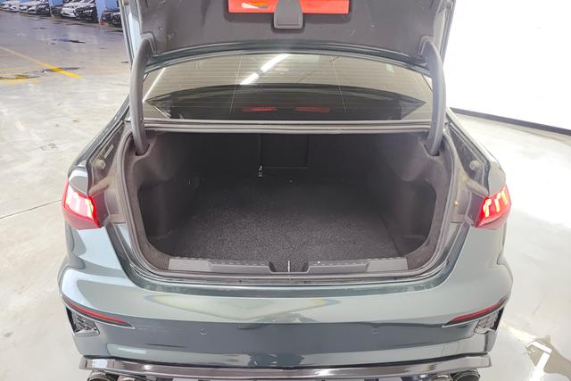 Audi A3 2022 Зеленый из Китая