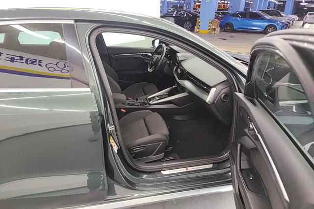 Audi A3 id 3804509 из Китая 10