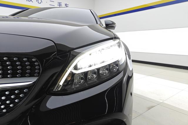 Mercedes-Benz Class C id 3783831 из Китая 10