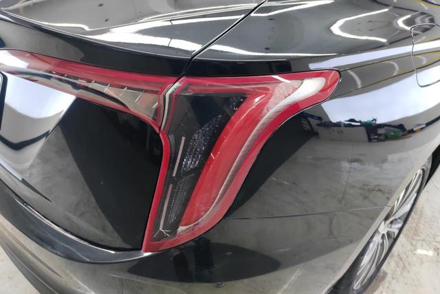 Red flag E-QM5 id 3785473 из Китая 16