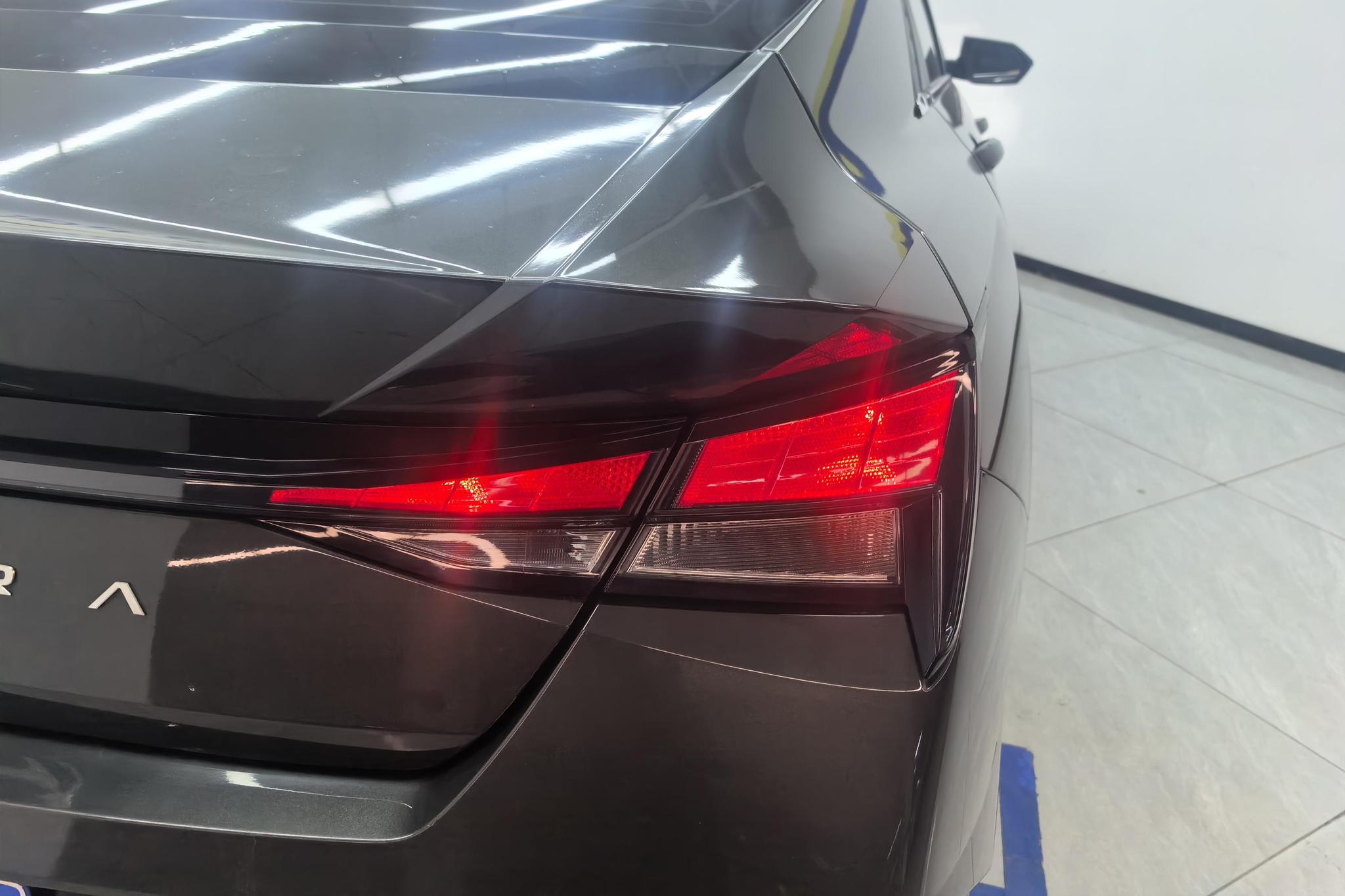 Hyundai Elantra 2023 1.5L CVT GLX Elite