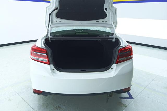 Toyota YARIS L to enjoy id 3783872 из Китая 12