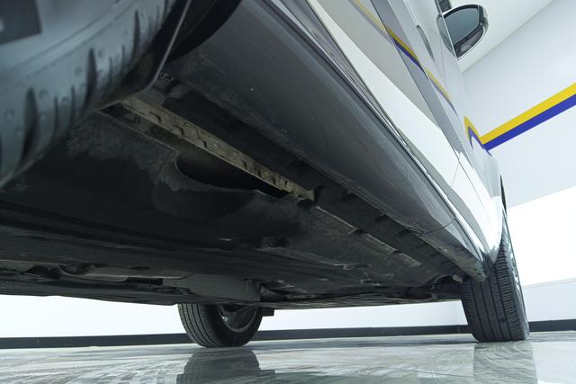 Land Rover Range Rover Evoque 2022 L 249 PS R-Dynamic — фото 7