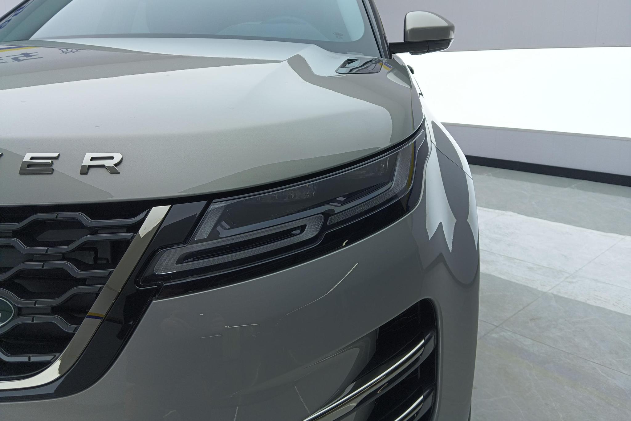 Land Rover Range Rover Evoque 2022 L 249PS R-Dynamic Luxury