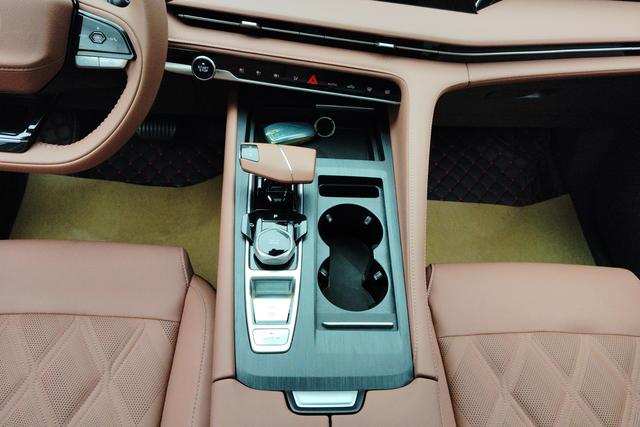 CHANGAN CS75 PLUS 2023 — фото 14