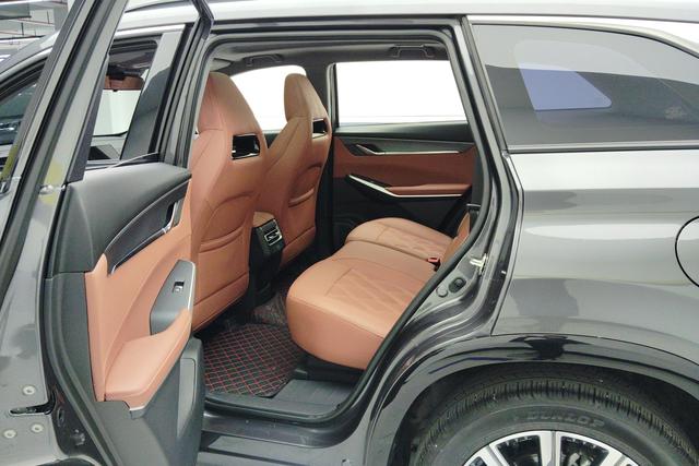 CHANGAN CS75 PLUS 2023 — фото 16