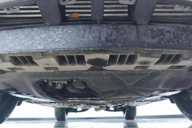 Cadillac XT4 2023 Черный из Китая, фото 2