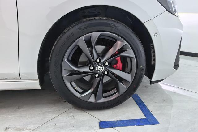 Buick Weilang 2023 Белый из Китая, фото 2