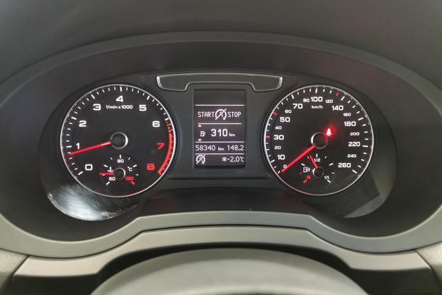 Audi Q3 2018 30 TFSI — фото 13