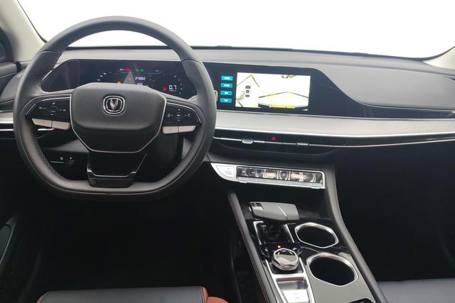 Changan Eado 2024 PLUS 1.4 T DCT — фото 12