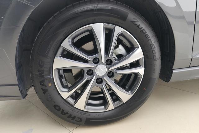 Changan Eado 2024 PLUS 1.4 T DCT — фото 4