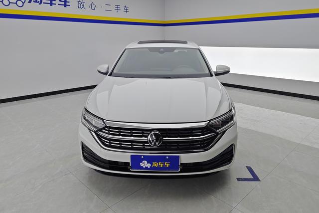 Volkswagen Sagitar 2024 300 TSI DSG — фото 2