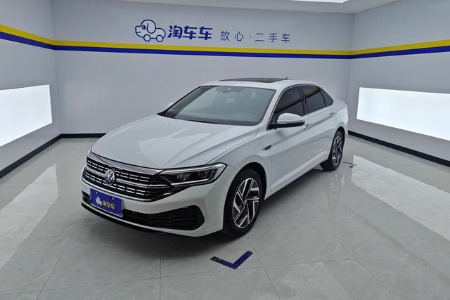 Volkswagen Sagitar 2024 300 TSI DSG