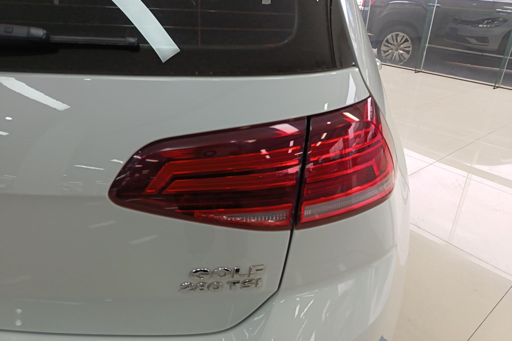 Volkswagen Golf 2019 280TSI DSG Comfort V