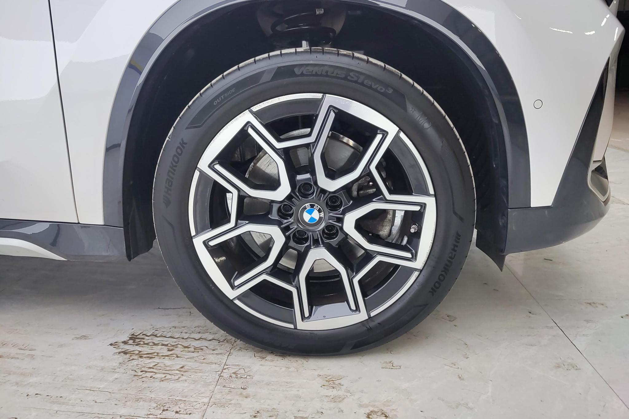 BMW X1 2023 sDrive25Li X