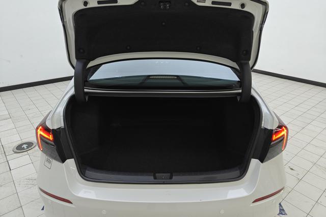 Honda "思域" 可 以 翻 译 为 "Civic" 2022 — фото 17