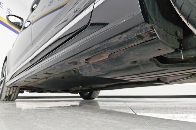 Volkswagen Magotan 2023 Черный из Китая, фото 6