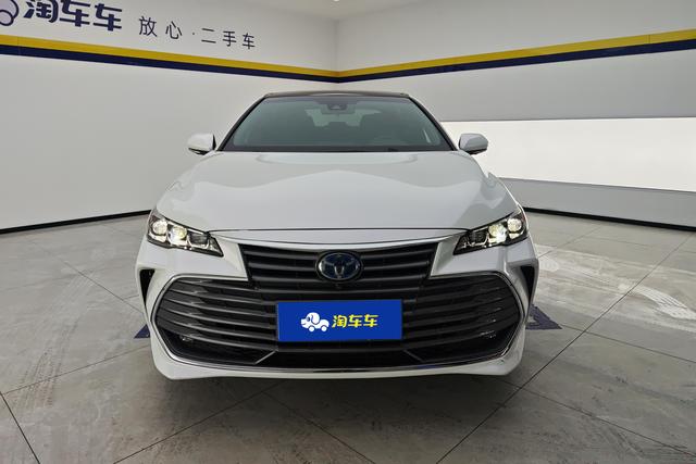 Toyota Avalon 2019 2.5 L XLE VI — фото 2