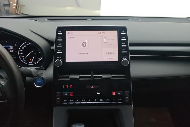 Toyota Avalon 2019 2.5 L XLE VI — фото 12