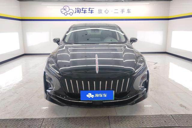 Red Flag Hongqi E-QM5 2022 — фото 2