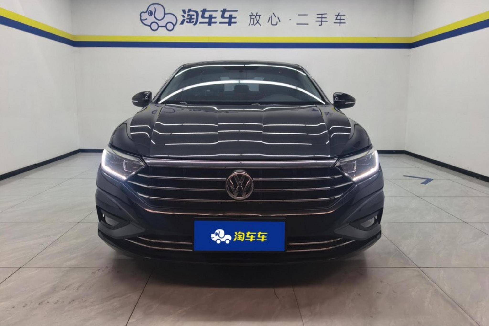 Volkswagen Sagitar 2020 200TSI DSG Comfort VI